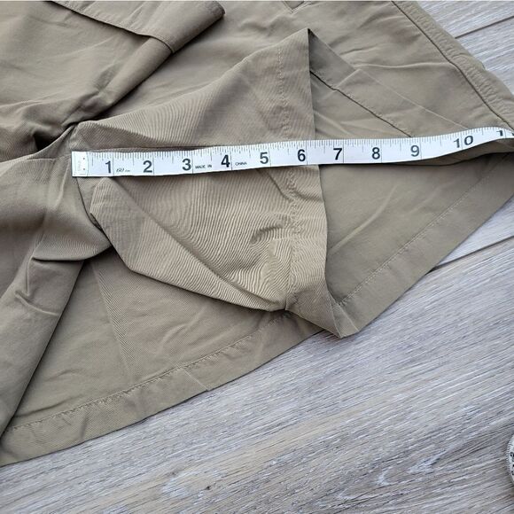 L.L Bean tan skort size small shorts skirt  active 100% nylon zip pockets - Picture 9 of 9